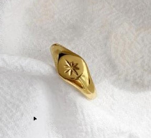 Bague "Étoile du Nord" – Signet Doré Raffiné - Alberto Bijoux