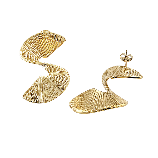 Boucles d’oreilles sculpturales dorées Ondes dorées vue de profil