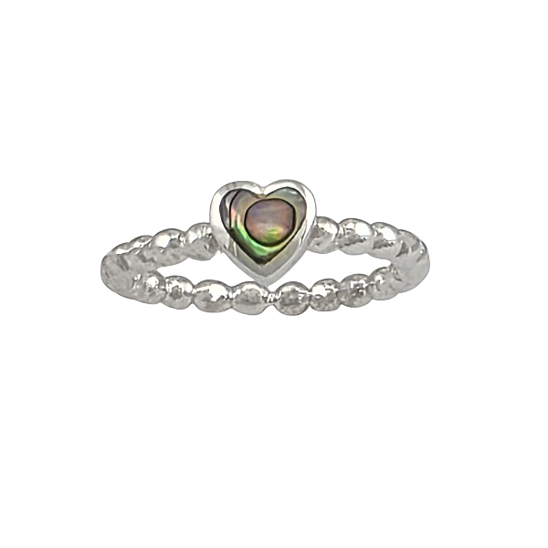 Bague romantique Cordelia en argent sterling avec cœur d'abalone iridescent vert-rose et anneau perlé délicat