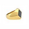 Bague dorée avec pierre noire en losange, style signet moderne