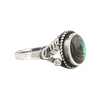Bague artisanale Ava en argent sterling avec abalone rond iridescent, motifs de feuilles sculptées et détails ornementaux perlés