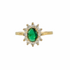 Bague dorée avec pierre ovale verte et halo de pierres claires, style vintage - Alberto bijoux