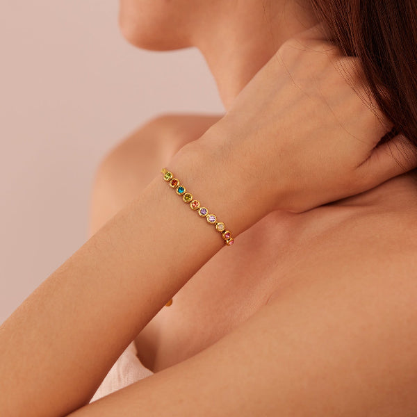 Bracelet doré pour femme avec pierres colorées arc-en-ciel, au style éclatant, joyeux et plein de bonne humeur – Alberto Bijoux