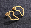 Boucles d’oreilles clous en acier doré représentant la carte du continent africain.