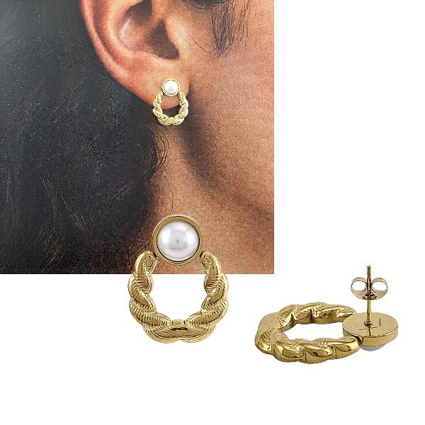 Boucles d’oreilles dorées en acier inoxydable – Tressées avec perle blanche - Alberto Bijoux