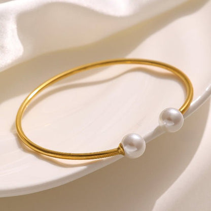 Bracelet “Perla” – Jonc Doré à Perles Blanches - Alberto Bijoux