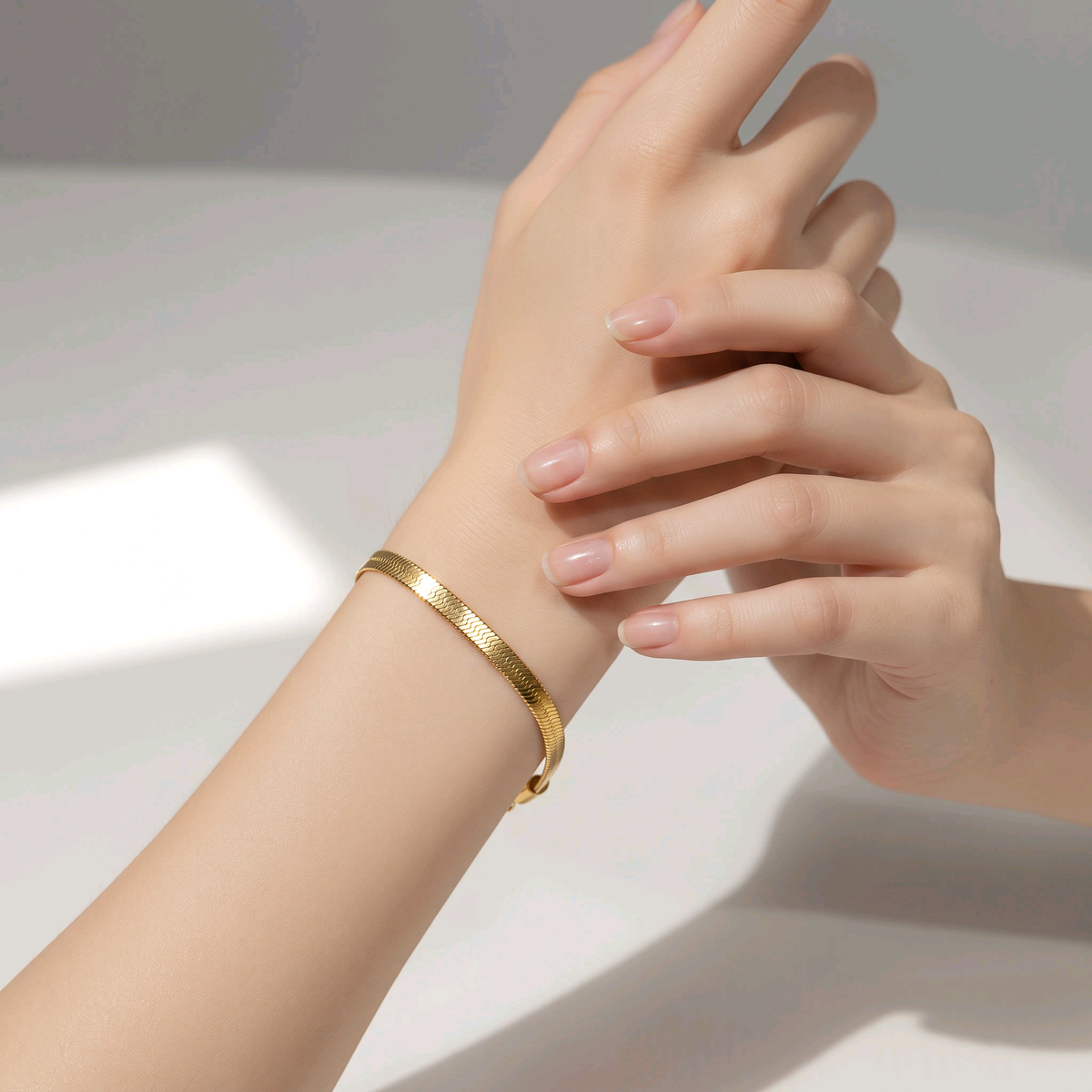 Bracelet “Solea” – Maille Serpent Dorée  en acier inoxydable  - Alberto Bijoux