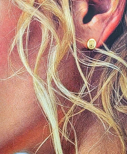 Naya – Clous Ovales Dorés 12mm - Alberto Bijoux