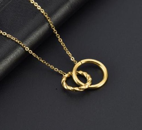 Collier “Duo” – Anneaux Entrelacés Dorés - Alberto Bijoux