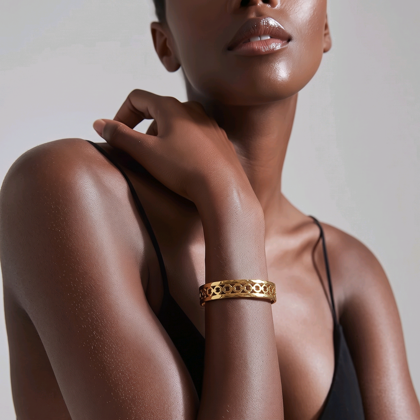 Orfée – Jonc Doré Ajouré Alberto BIjoux
