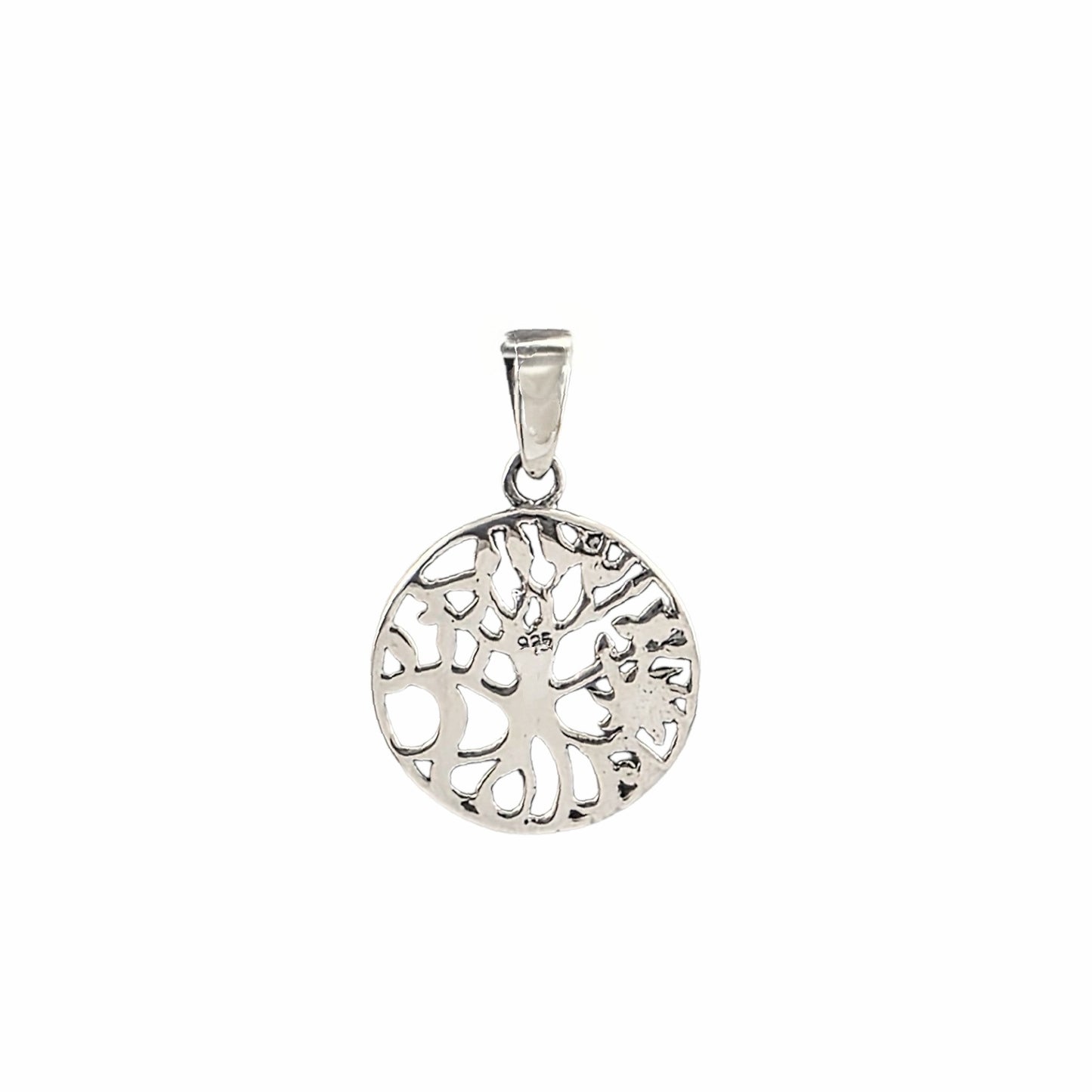 Pendentif médaillon rond arbre de vie en argent sterling 925 oxydé, racines entrelacées et feuilles ajourées gravées, 20mm, fond blanc
