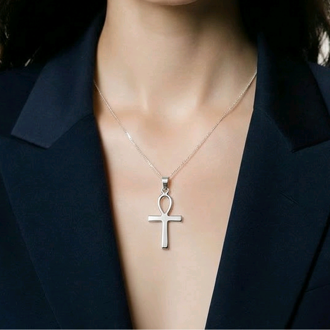Pendentif croix ankh en argent sterling 925 poli miroir, 33x16mm, symbole égyptien de vie éternelle, fond blanc