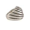 Bague argent sterling creuse avec ondulations sculptées fluides, design vagues modernes élégantes