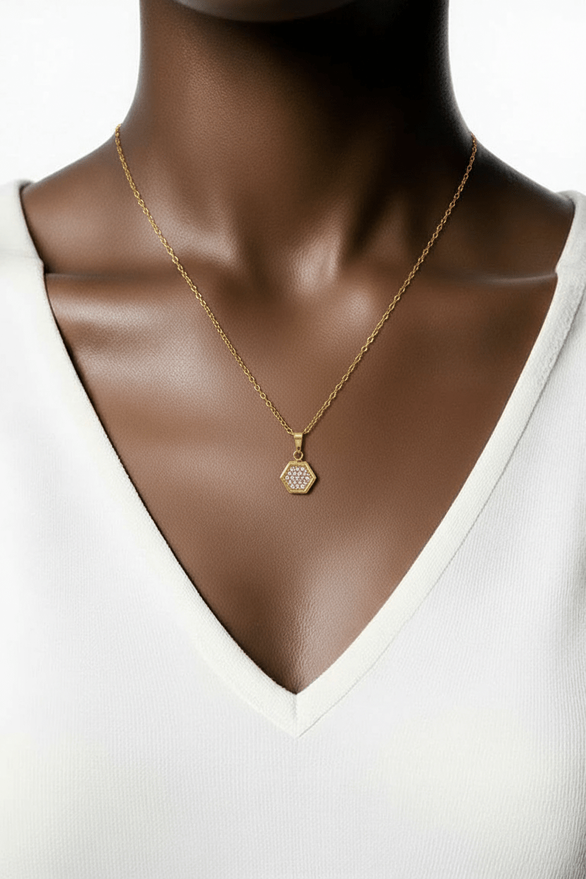 Alvéole Brillante – Collier Doré 8 × 8 mm - Alberto Bijoux