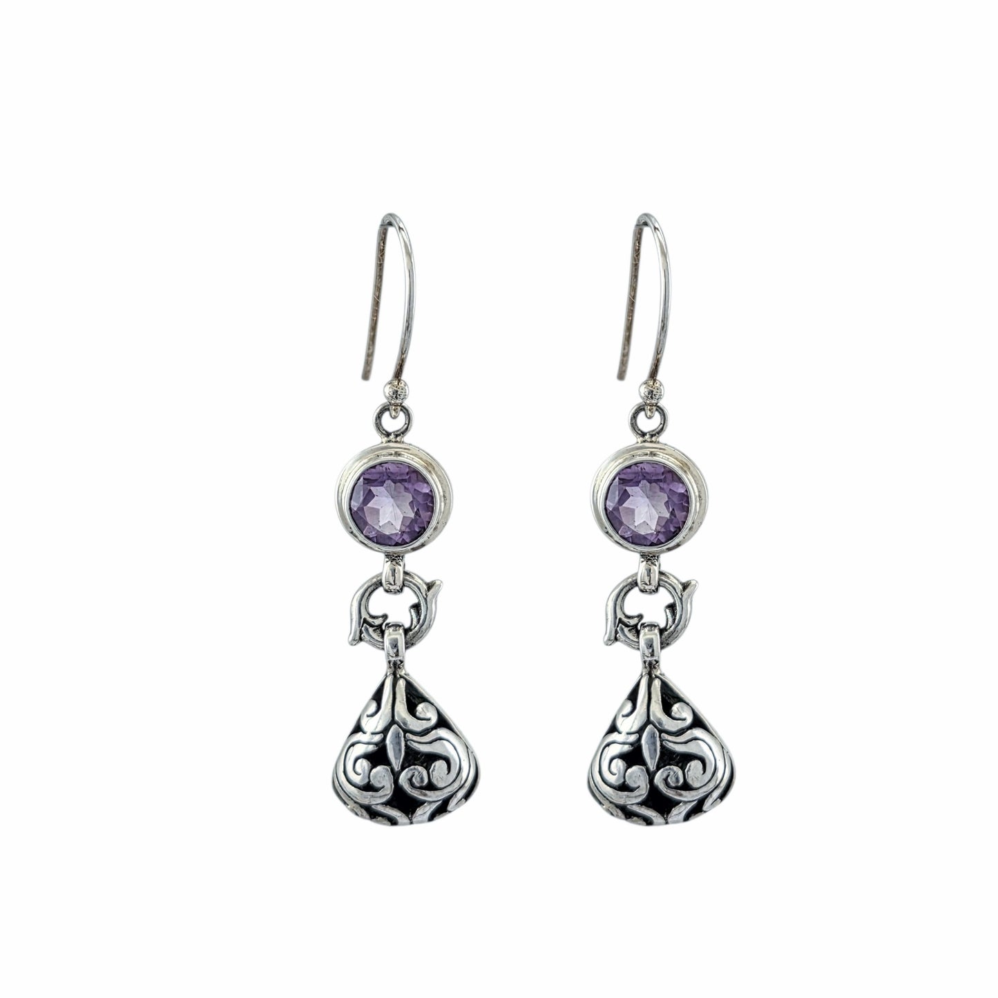 Boucles d'oreilles pendantes deux parties en argent sterling avec améthyste ronde taillée à facettes et pendentif lanterne filigrane balinais gravé, bijoux artisanaux Montréal