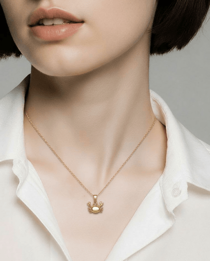 Crabe Doré – Collier Marin 13 × 10 mm - Alberto Bijoux